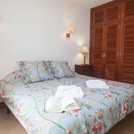 Cozy In Arrieta With Swimming Pool *