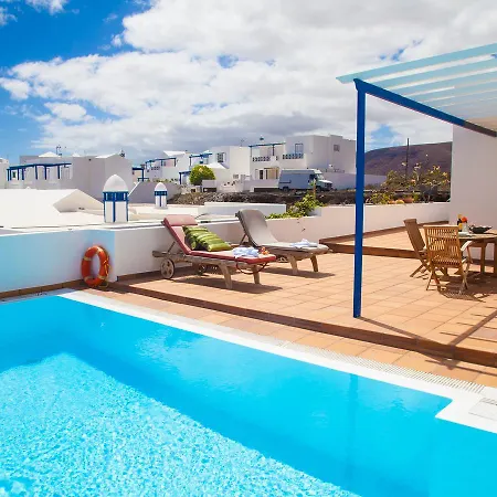Villa Cozy In Arrieta With Swimming Pool