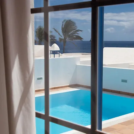 Cozy In Arrieta With Swimming Pool